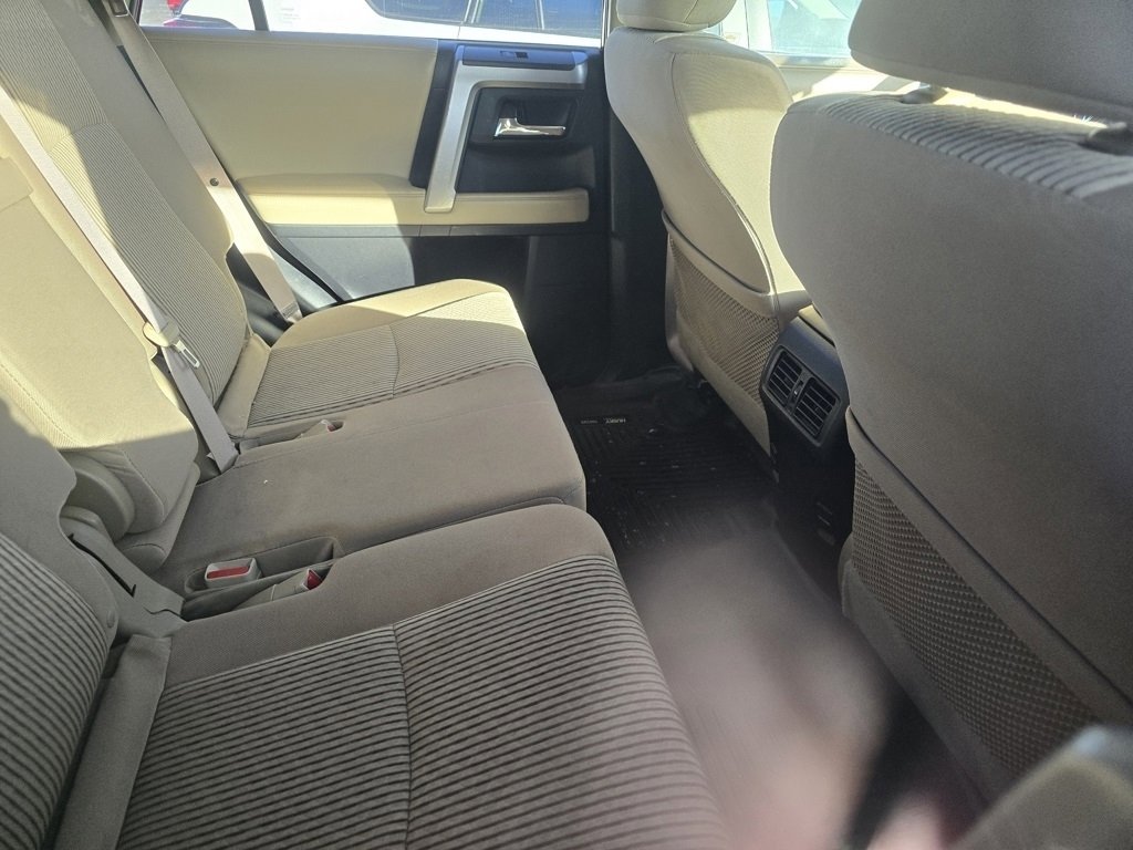 Used 2015 Toyota 4Runner SR5 image 14