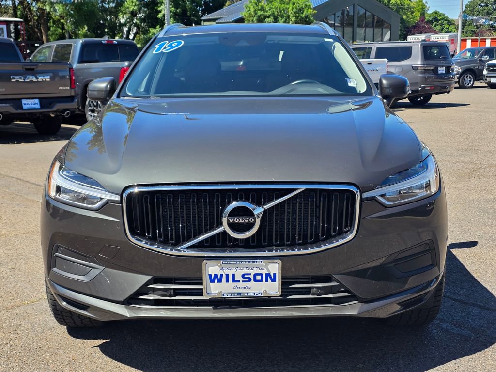 Used 2019 Volvo XC60 T5 Momentum w/ Multimedia Package AWD/4WD image 7
