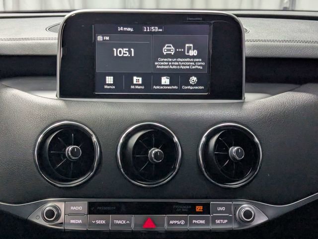 Used 2021 Kia Stinger GT-Line RWD image 12