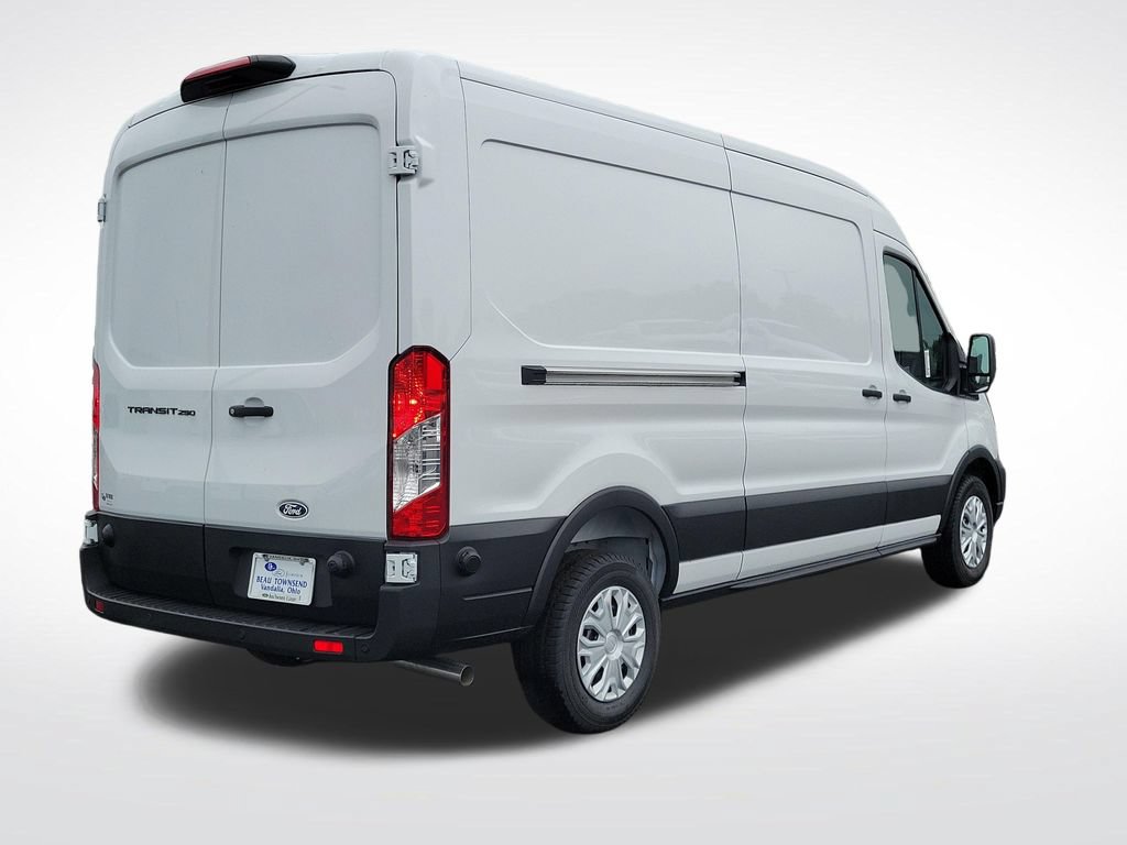 New 2026 Ford Transit 250 148 Medium Roof w/ Load Area Protection Package RWD image 6