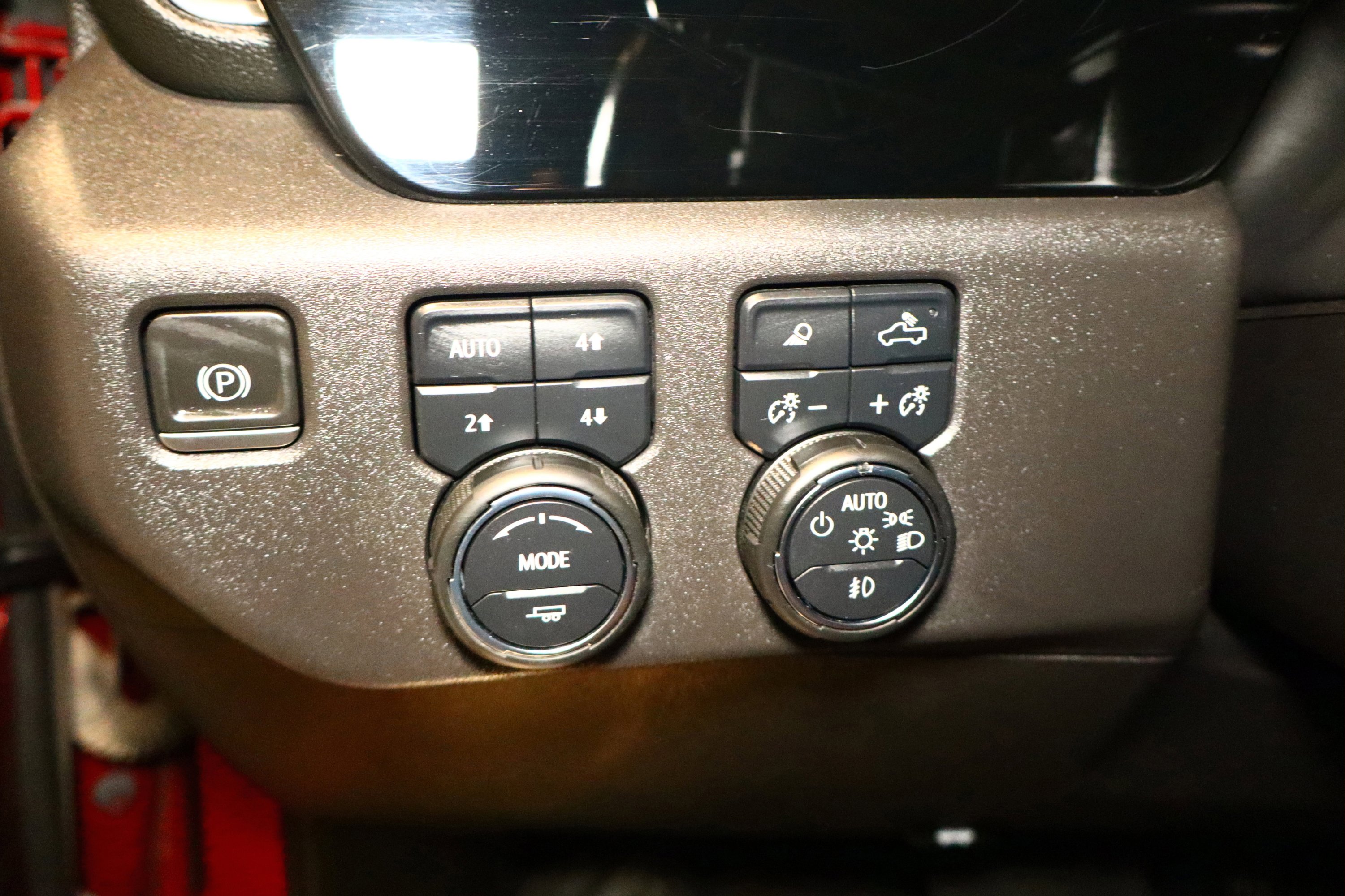 Used 2023 Chevrolet Silverado 1500 High Country w/ Z71 Off-Road Package image 41