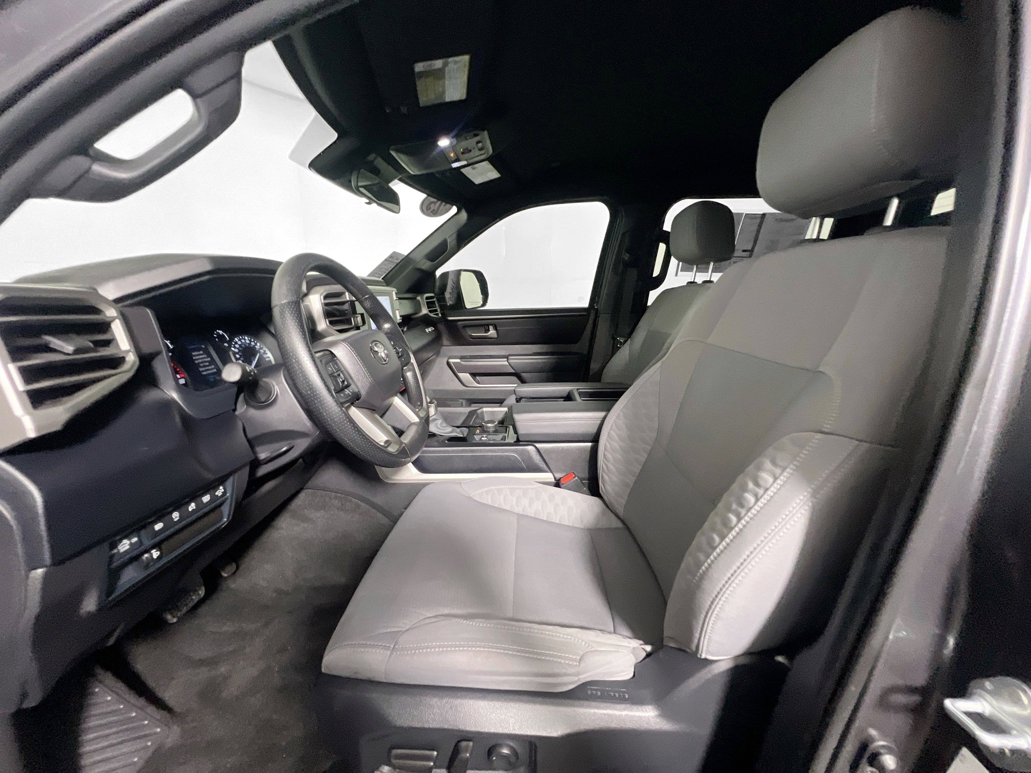 Used 2025 Toyota Tundra SR5 w/ SR5 Convenience Package image 14