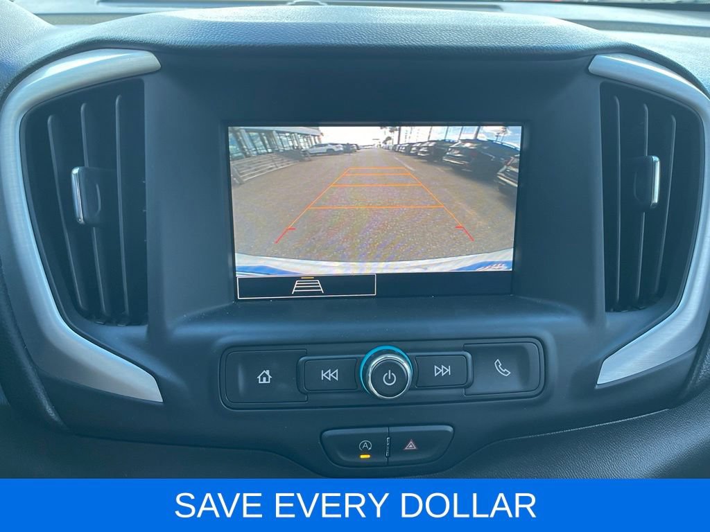 Used 2024 GMC Terrain SLE w/ Driver Convenience Package FWD image 10