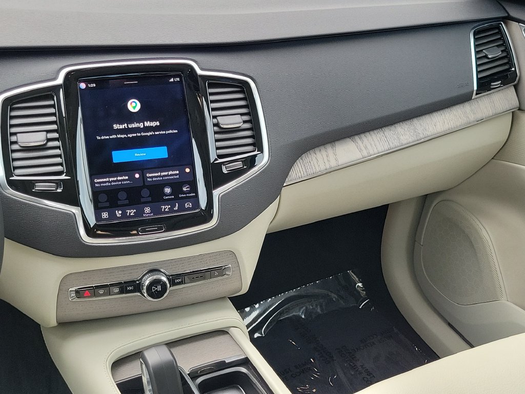 Certified 2025 Volvo XC90 T8 Plus w/ Protection Package Premier AWD/4WD image 14