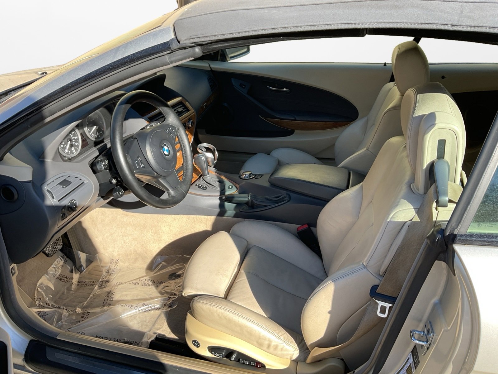Used 2005 BMW 645Ci Convertible image 9