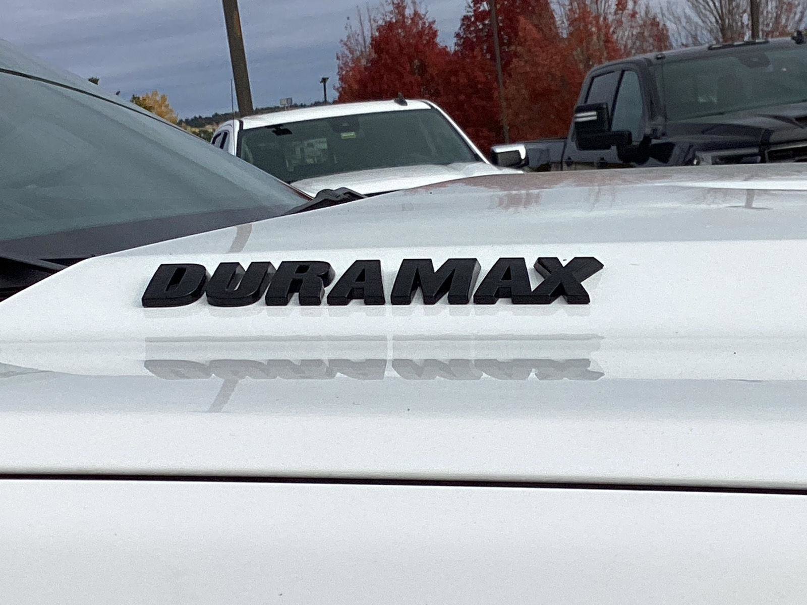 Used 2024 Chevrolet Silverado 1500 RST w/ Convenience Package II image 4