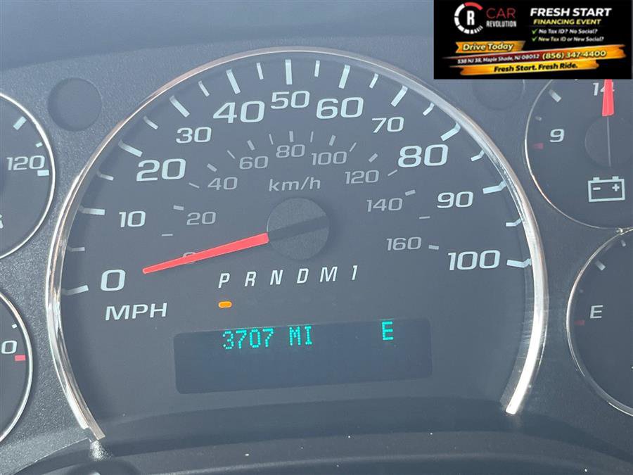 Used 2024 Chevrolet Express 3500 LT w/ LT Preferred Equipment Group RWD image 22