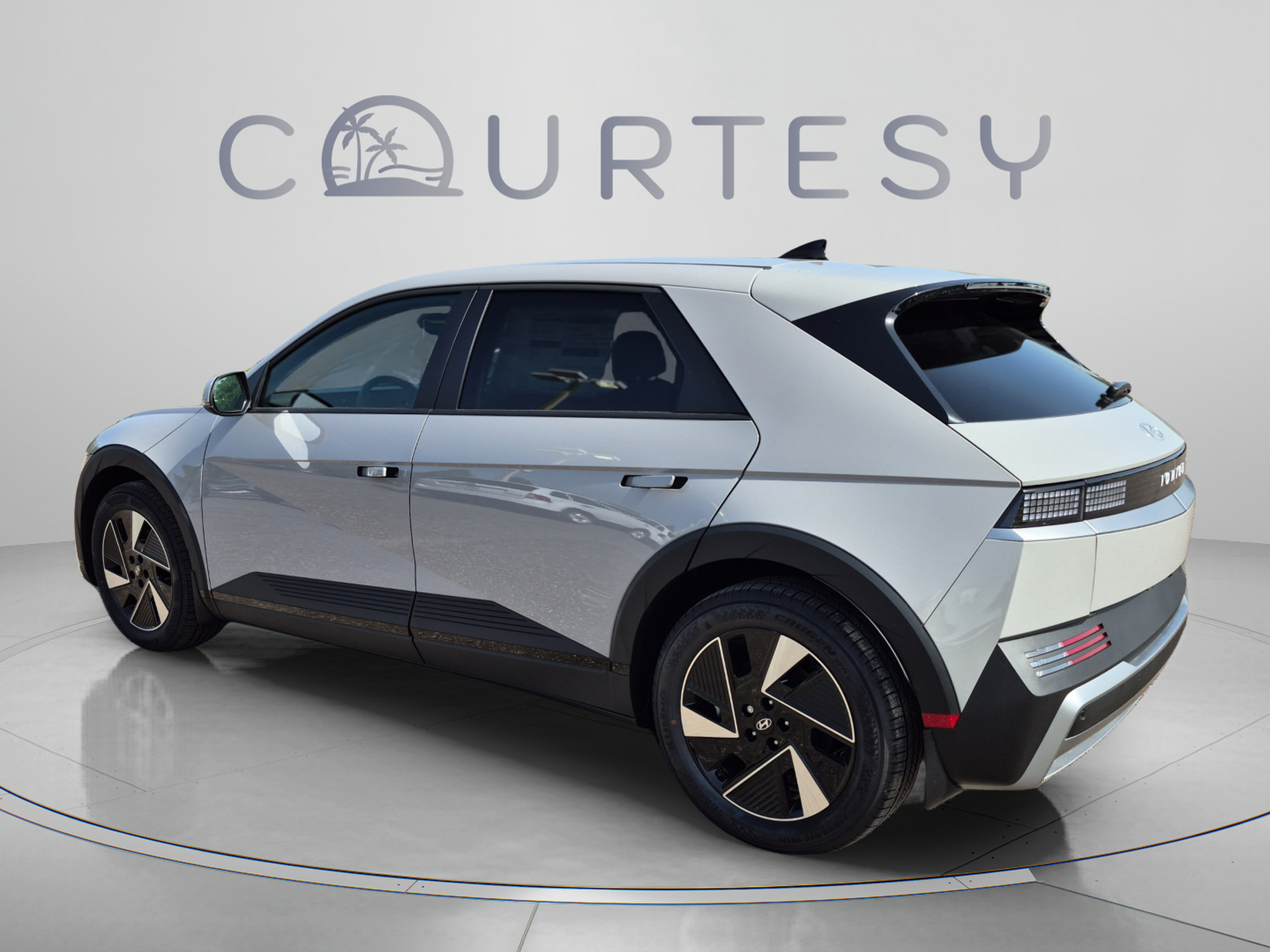 New 2026 Hyundai Ioniq 5 SEL RWD image 3
