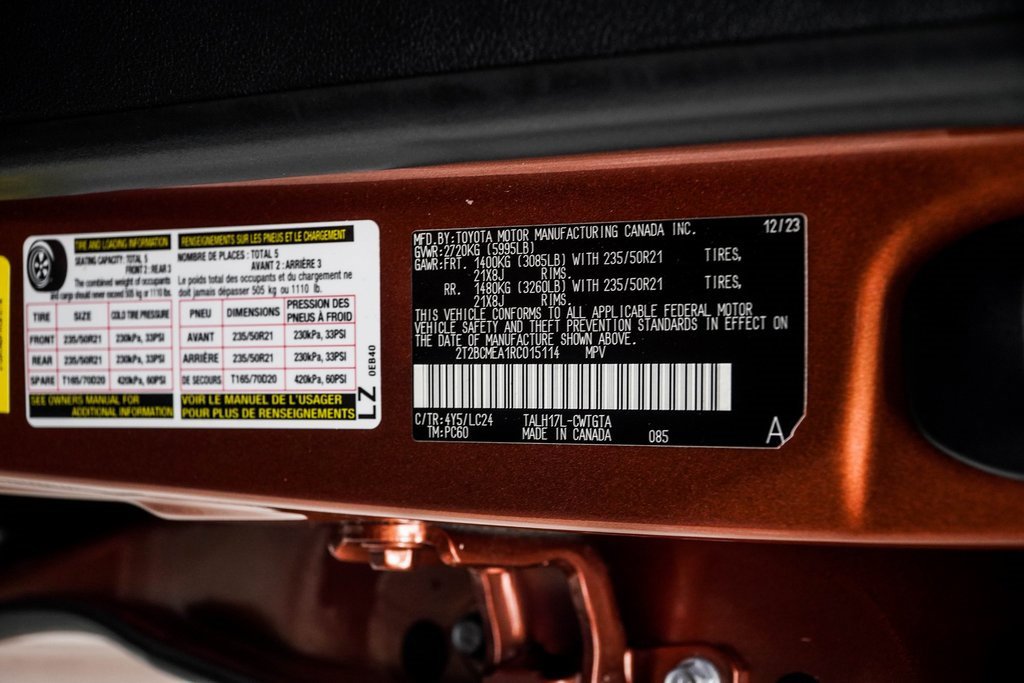 Used 2024 Lexus RX 500h F Sport w/ Cold Area Package image 38