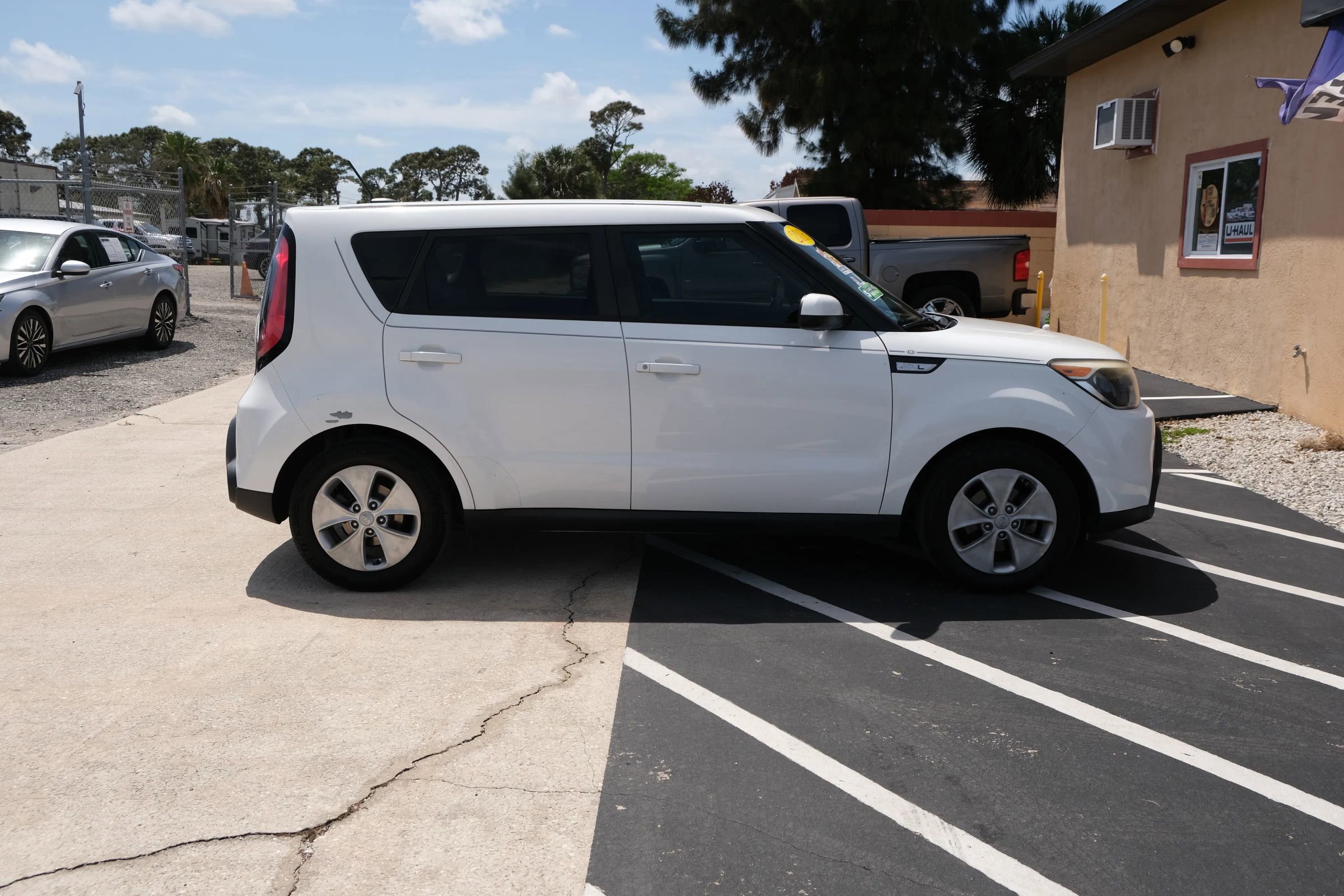 Used 2016 Kia Soul FWD image 6