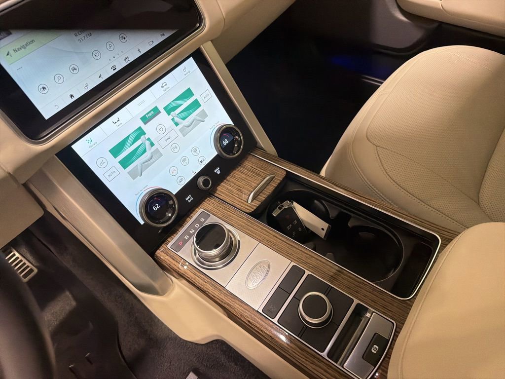 Used 2022 Land Rover Range Rover Westminster Edition AWD/4WD image 17