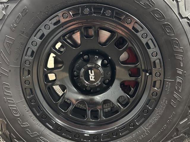 Used 2019 Jeep Wrangler Unlimited Sport S image 25