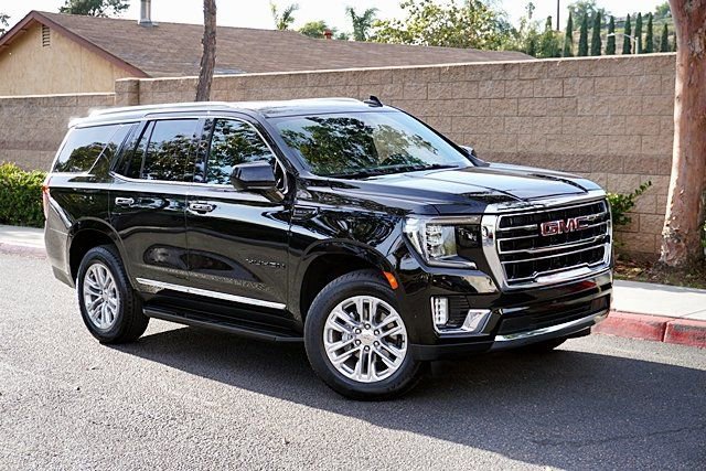 Used 2024 GMC Yukon SLT RWD image 3