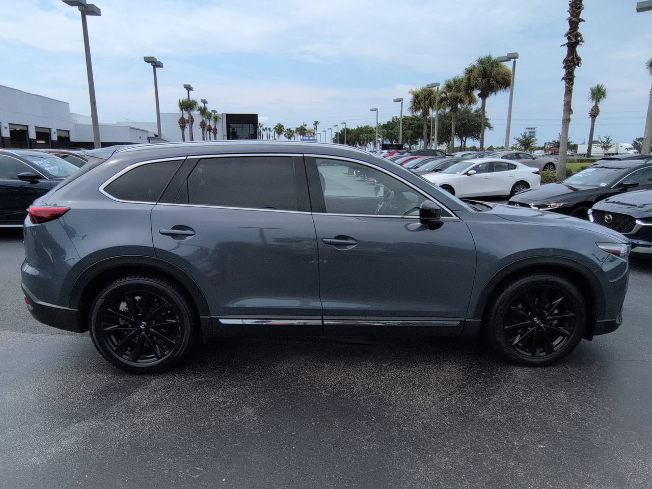 Used 2022 MAZDA CX-9 Carbon Edition AWD/4WD image 3