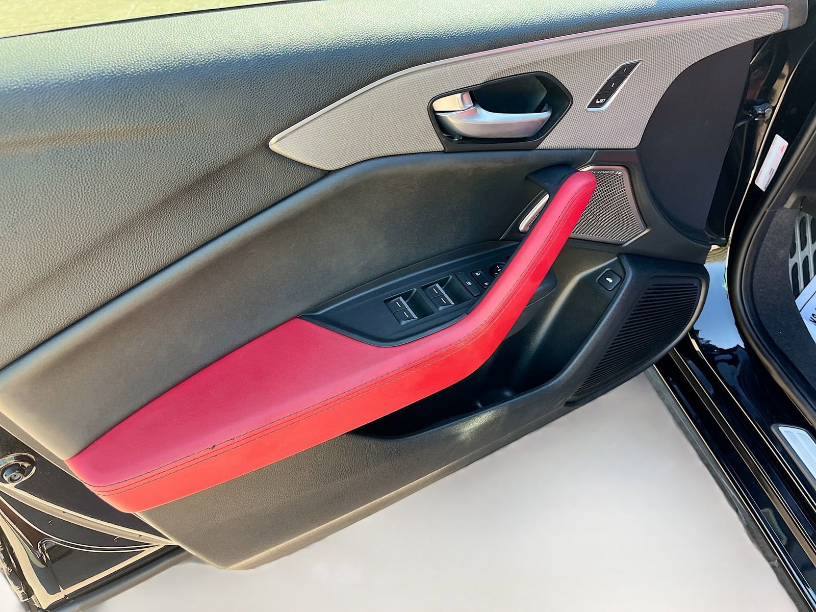 Used 2022 Acura TLX Type S AWD/4WD image 17