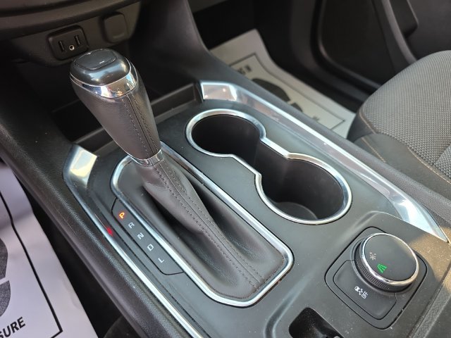 Used 2020 Chevrolet Traverse LT FWD image 28