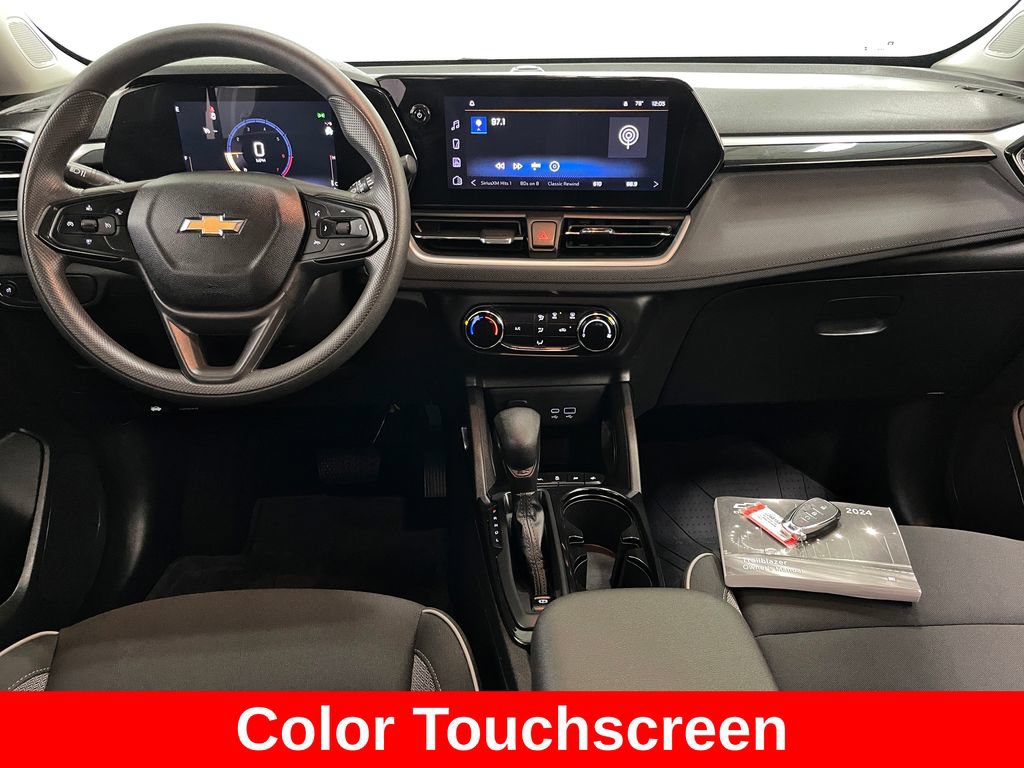 Certified 2024 Chevrolet TrailBlazer LS w/ LS Convenience Package FWD image 2