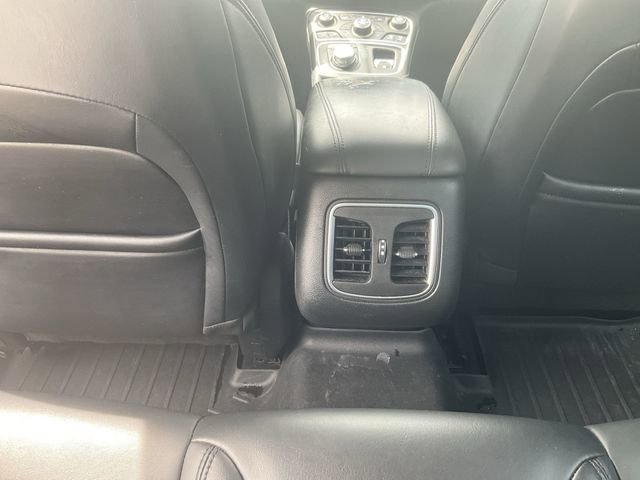 Used 2015 Chrysler 200 C w/ Navigation & Sound Group I image 27