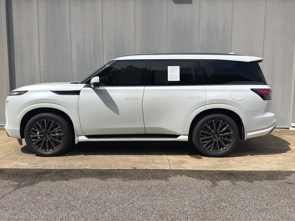 Used 2026 INFINITI QX80 Autograph w/ Premium Cargo Package AWD/4WD image 4