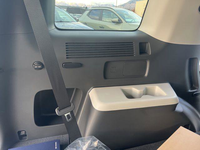 New 2026 Hyundai Santa Fe SE image 12