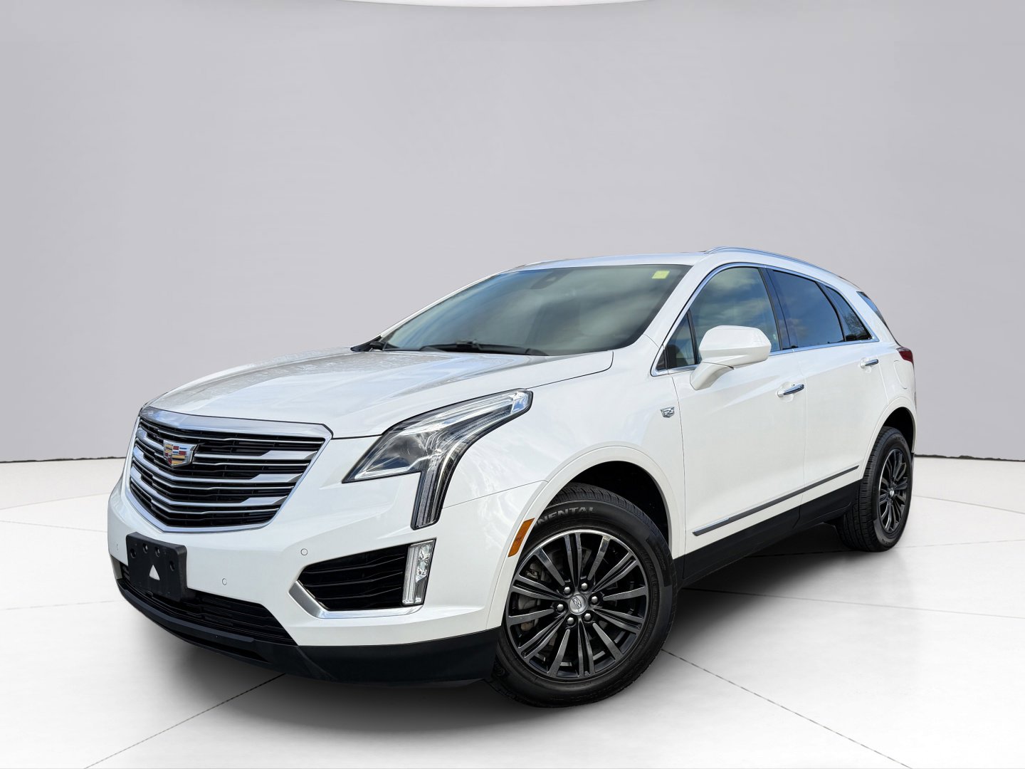Used 2017 Cadillac XT5 Luxury w/ Driver Awareness Package