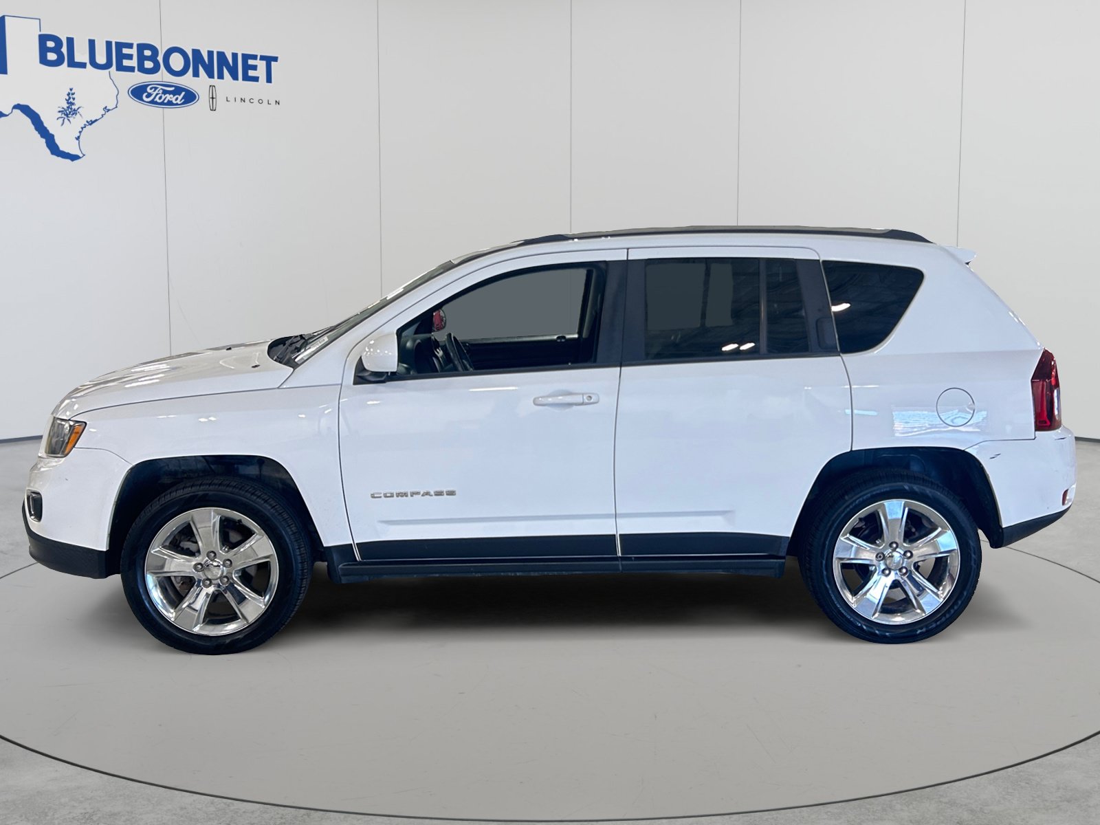 Used 2015 Jeep Compass Limited FWD image 8