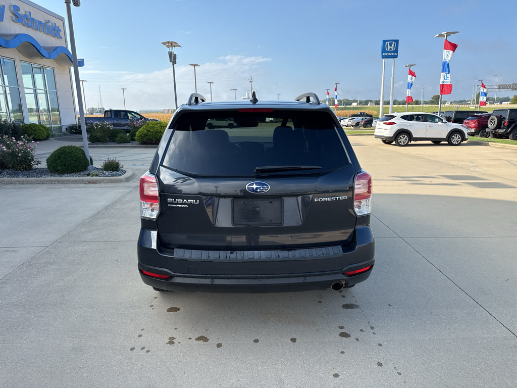 Used 2018 Subaru Forester 2.5i Limited AWD/4WD image 6