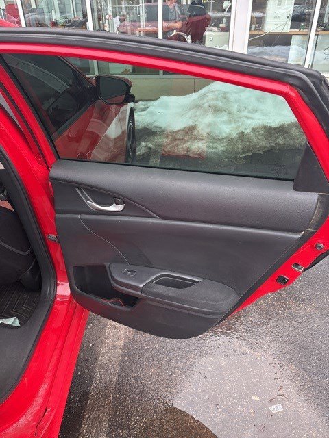 Used 2018 Honda Civic EX-T image 17