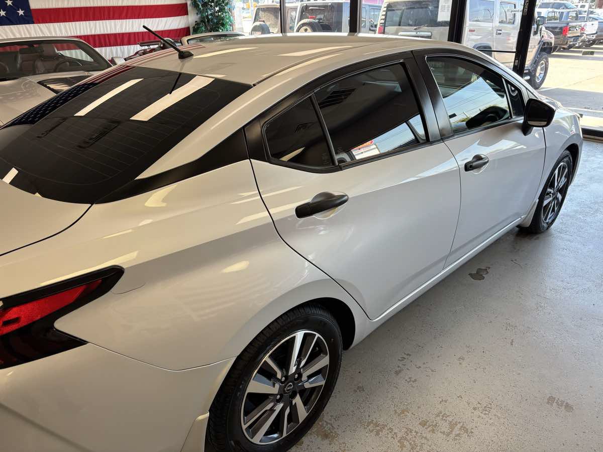 Used 2023 Nissan Versa S w/ S Plus Package FWD image 12