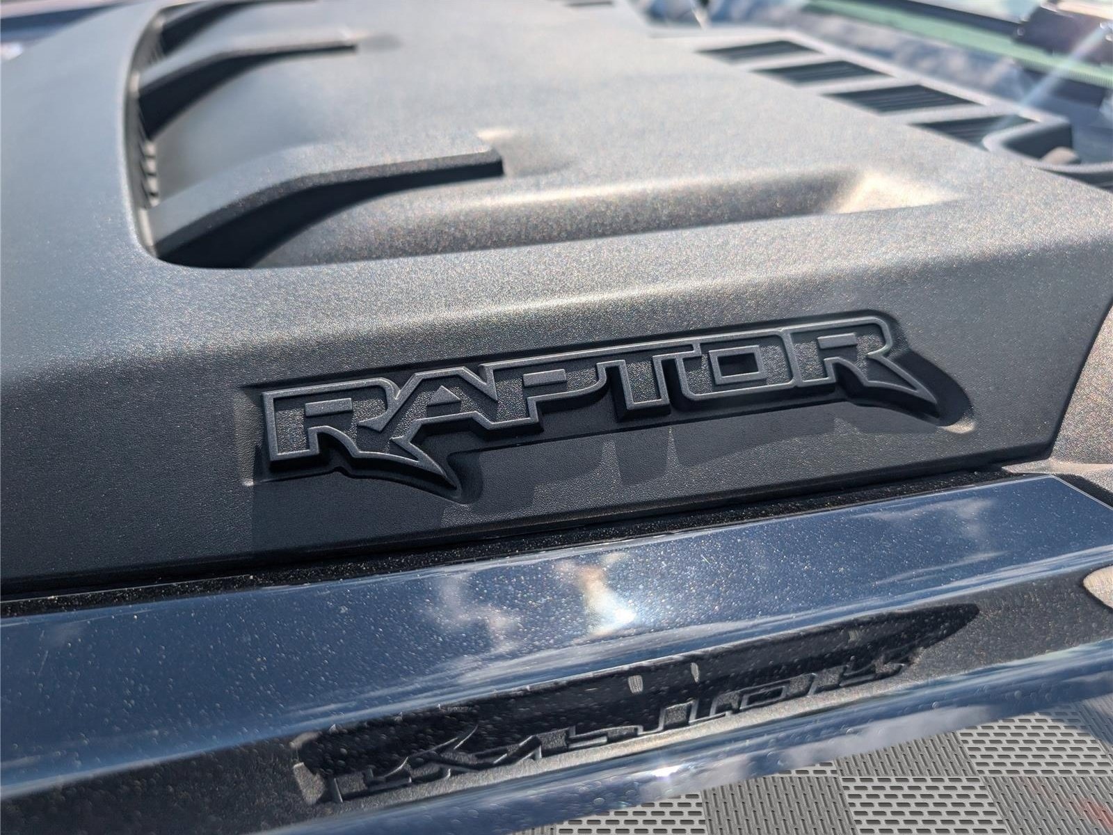Used 2024 Ford F150 Raptor AWD/4WD image 9