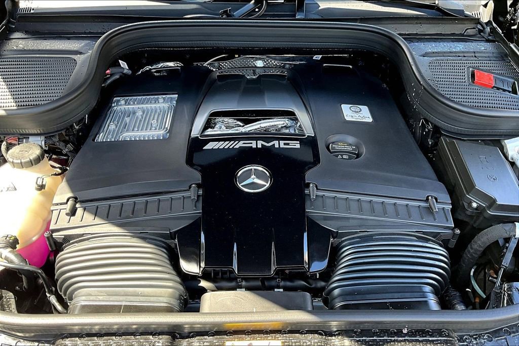 New 2026 Mercedes-Benz GLS 63 AMG 4MATIC image 11
