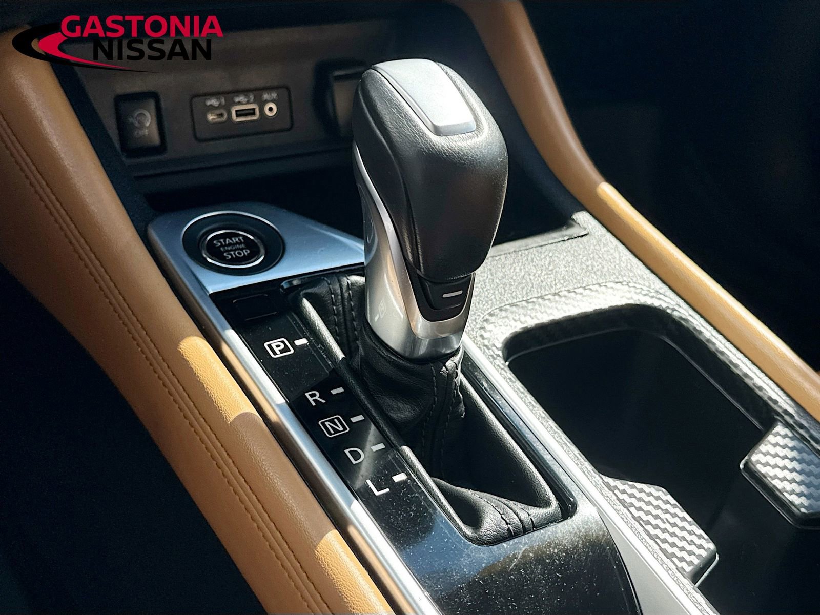 Used 2024 Nissan Sentra SV w/ SV Premium Package image 22