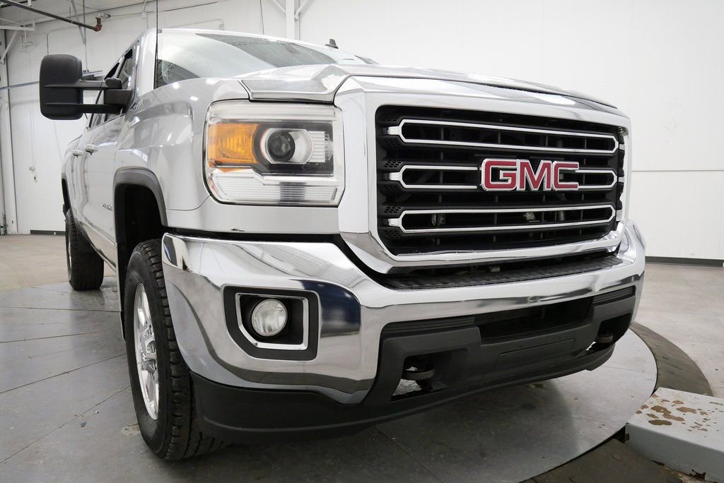 Used 2015 GMC Sierra 2500 SLE image 38