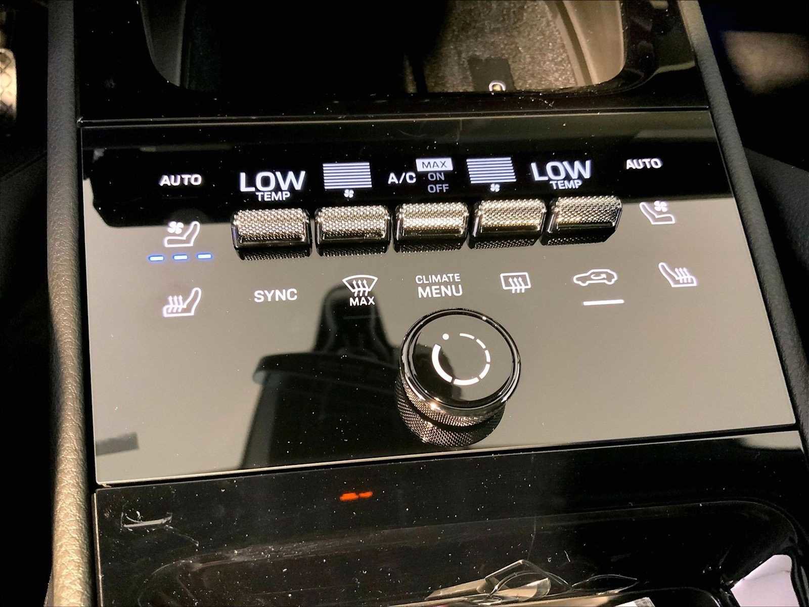 New 2026 Porsche Cayenne image 25