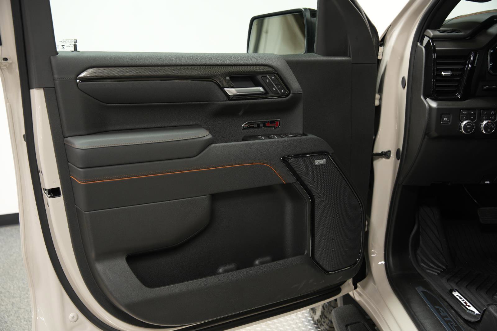 New 2026 GMC Sierra 1500 AT4 image 18