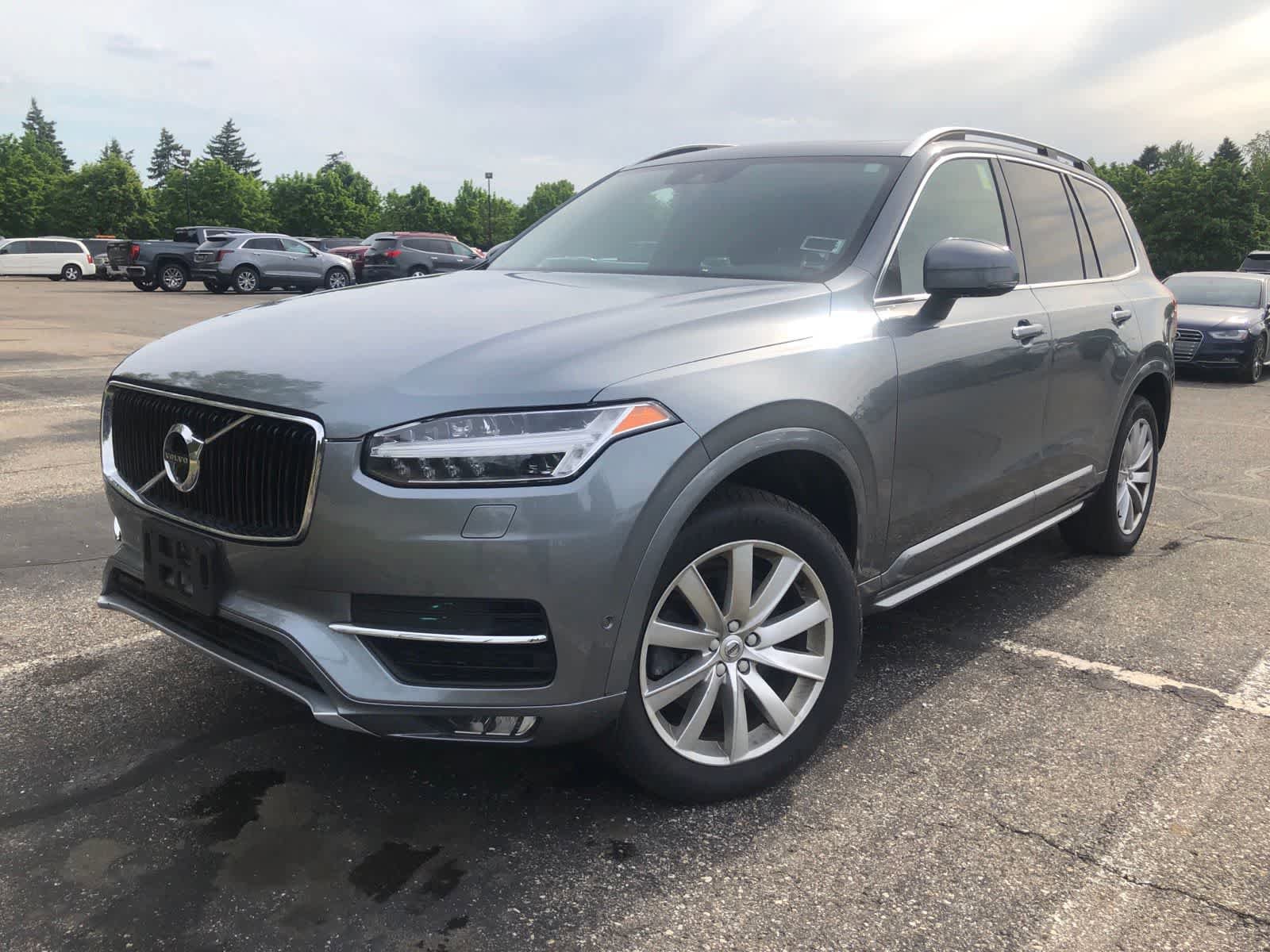 Used 2016 Volvo XC90 T6 Momentum w/ Momentum Plus Package AWD/4WD image 1