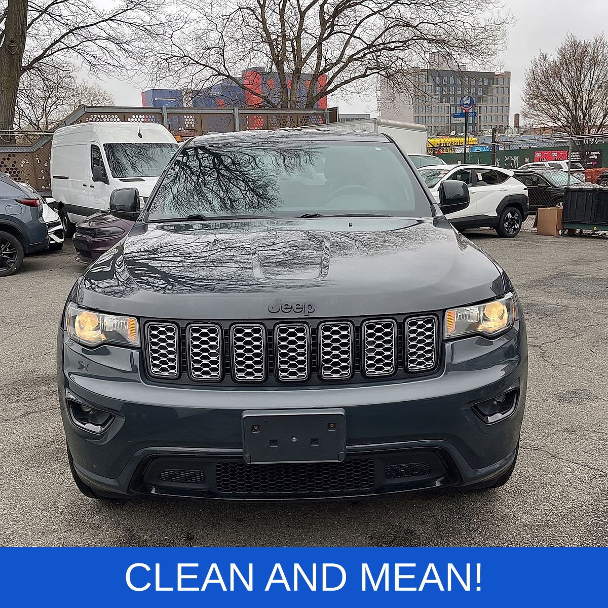 Used 2018 Jeep Grand Cherokee Altitude AWD/4WD image 2