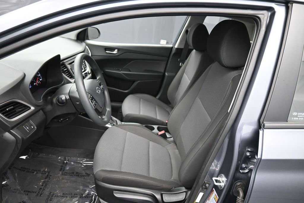 Used 2019 Hyundai Accent SE FWD image 18