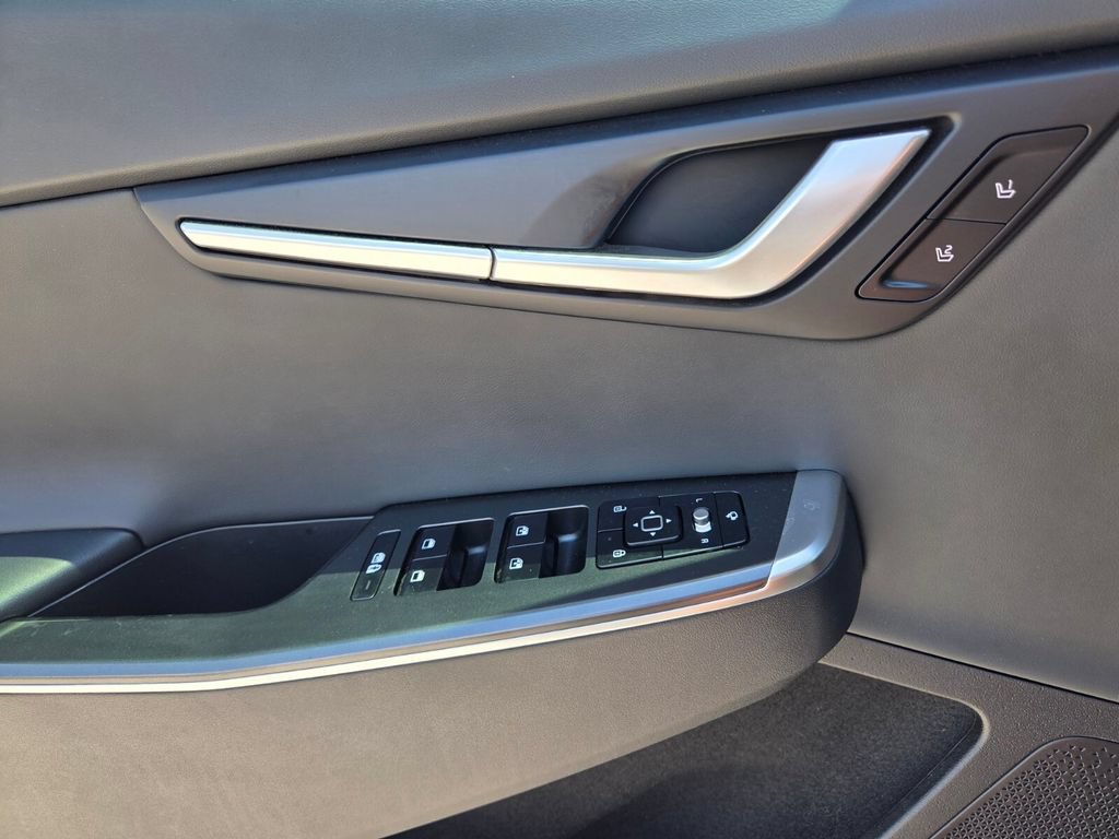 Used 2024 Kia EV6 Light RWD image 20