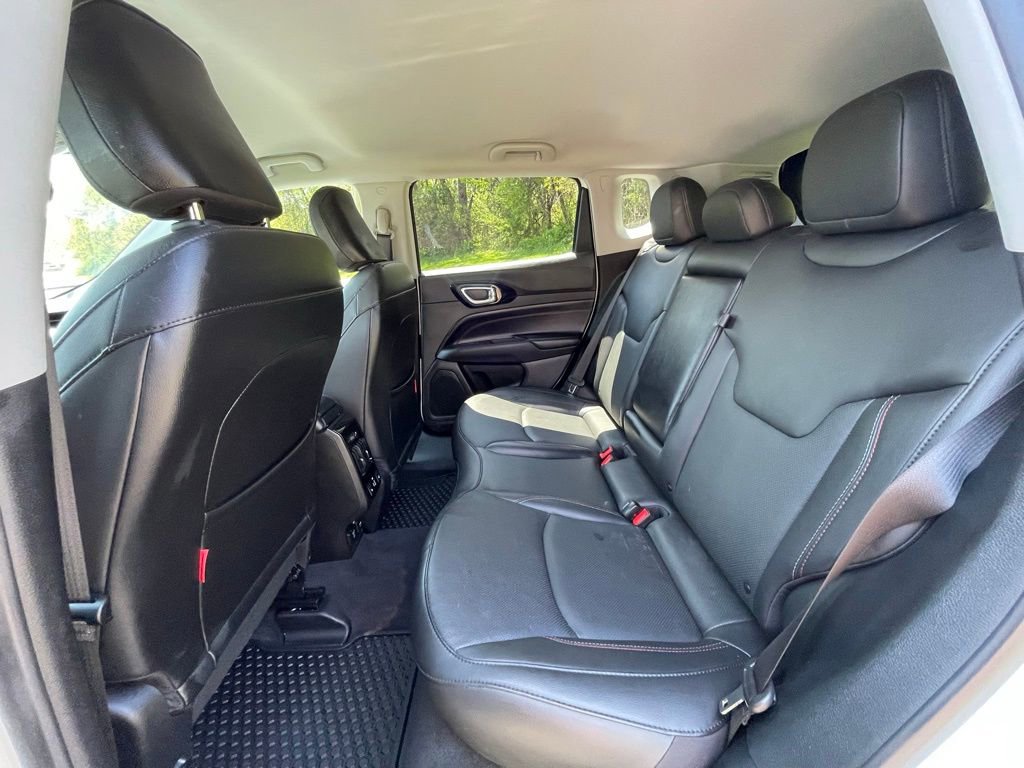 Used 2022 Jeep Compass Trailhawk w/ Trailhawk Elite Group AWD/4WD image 25