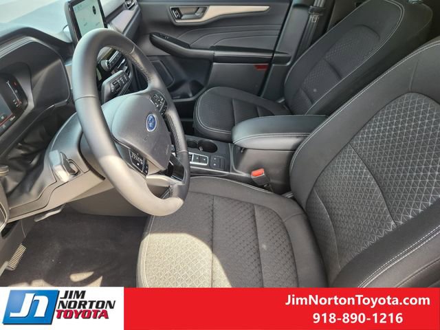 Used 2024 Ford Escape Active image 13