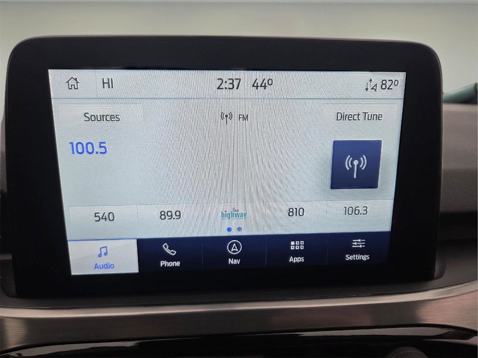 Used 2022 Ford Escape Titanium w/ Class II Trailer Tow Package image 14