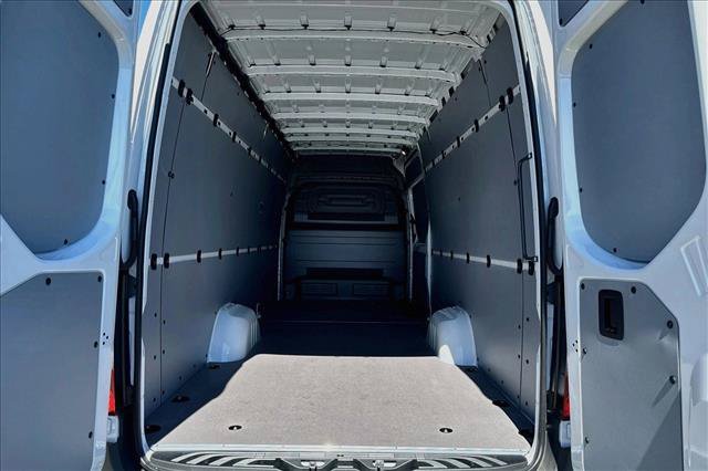 New 2026 Mercedes-Benz Sprinter 2500 image 21
