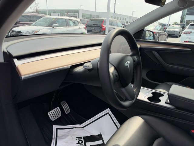 Used 2022 Tesla Model Y Performance AWD/4WD image 9