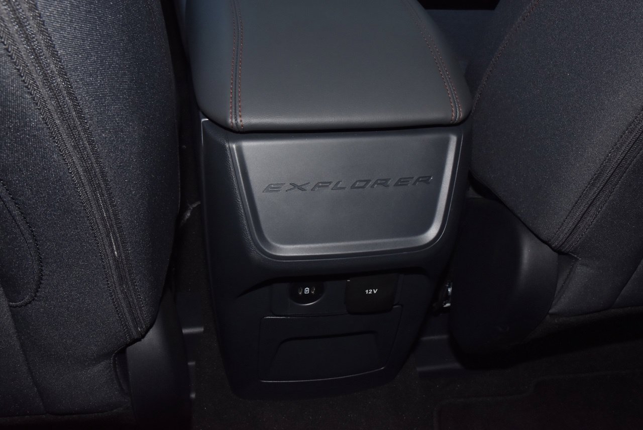 Certified 2026 Ford Explorer Active RWD image 19