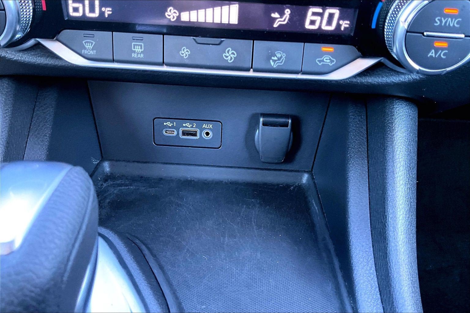 Used 2023 Nissan Sentra SV w/ All-Weather Package FWD image 30
