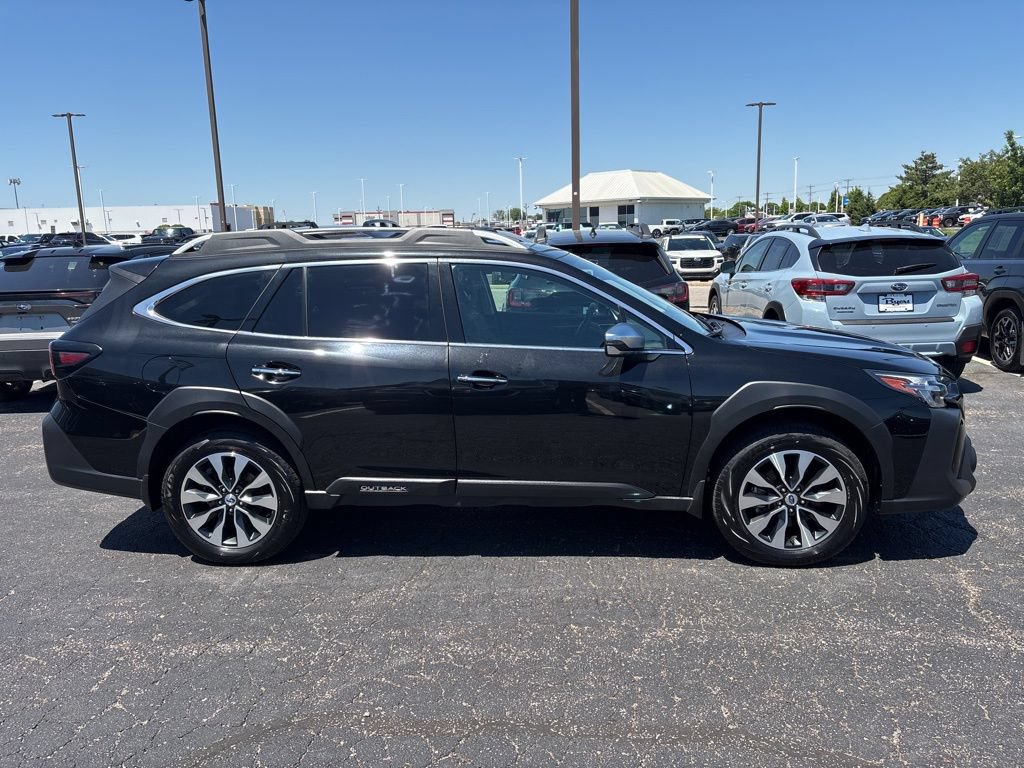 Certified 2023 Subaru Outback Touring XT AWD/4WD image 2