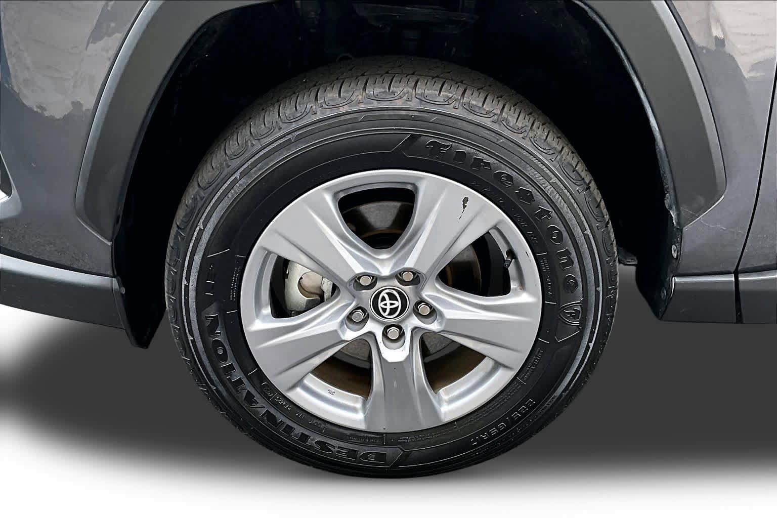 Certified 2025 Toyota RAV4 LE AWD/4WD image 11