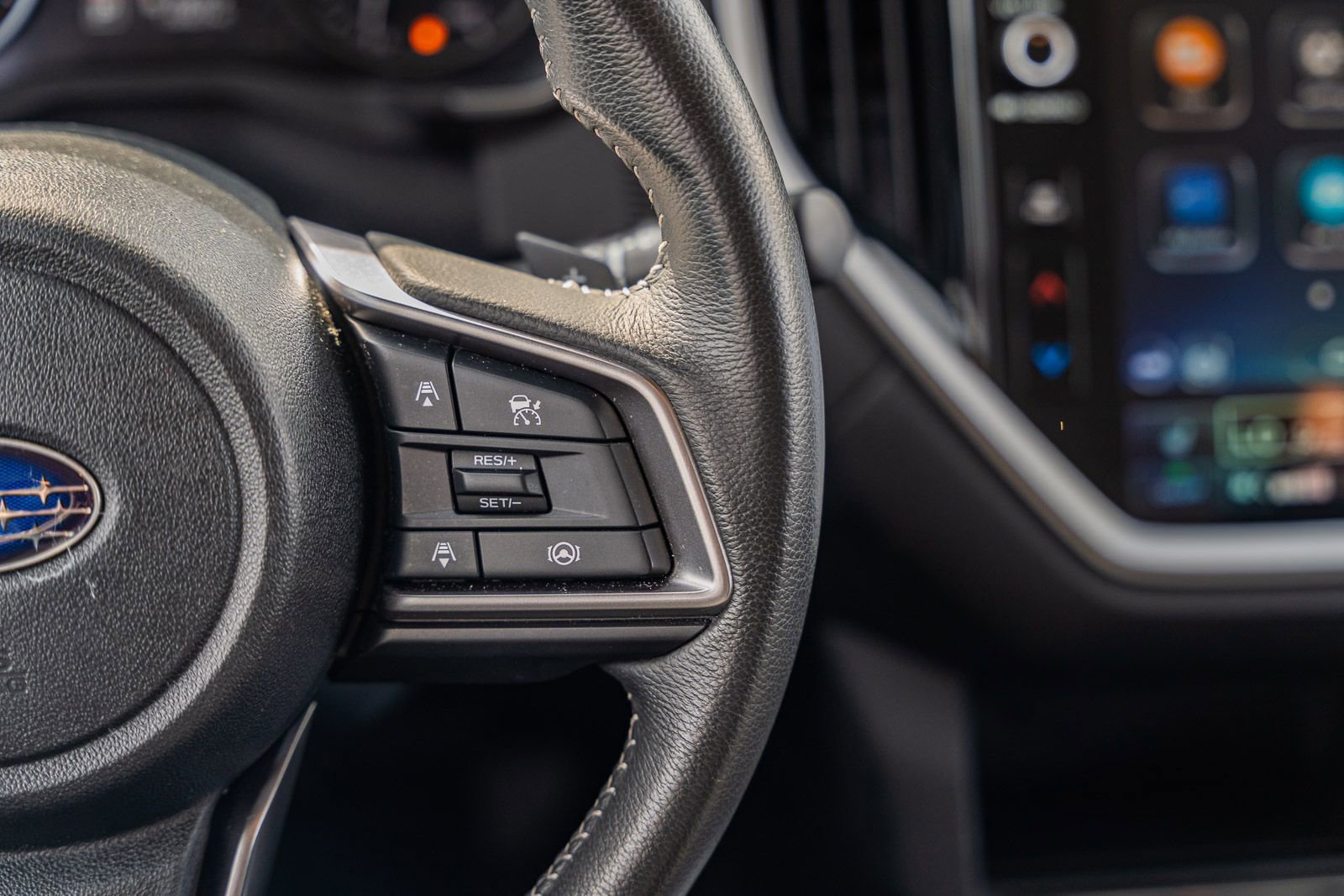 Used 2024 Subaru Ascent Premium w/ Convenience Package image 34