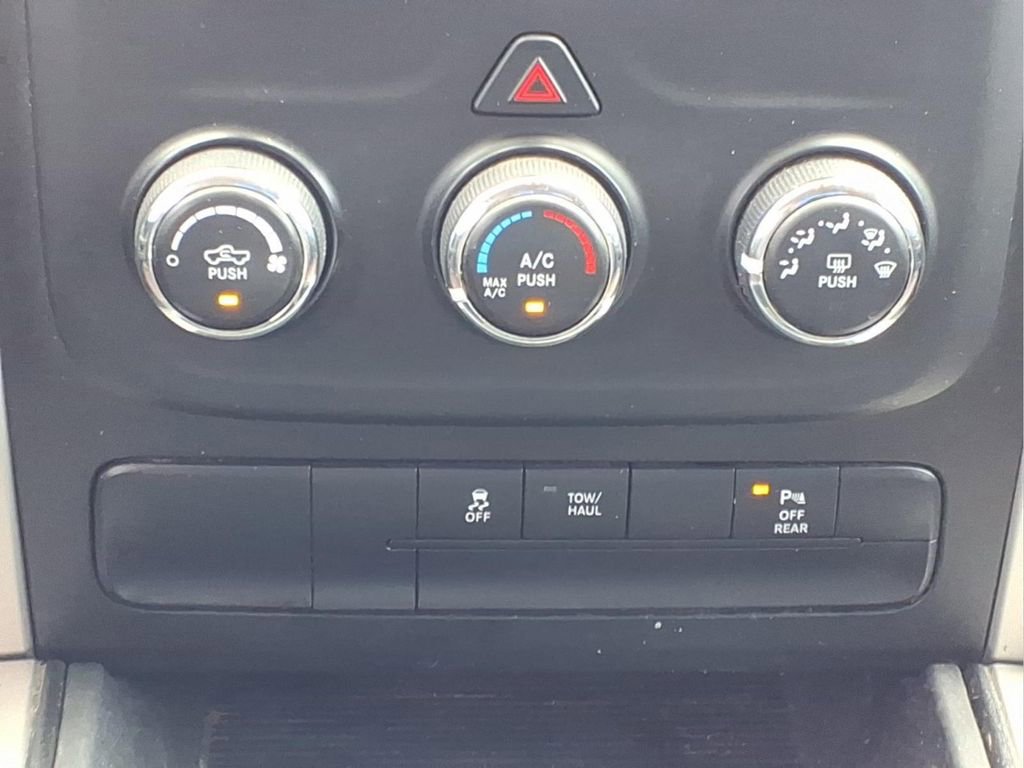 Used 2019 RAM 1500 Classic Warlock image 14